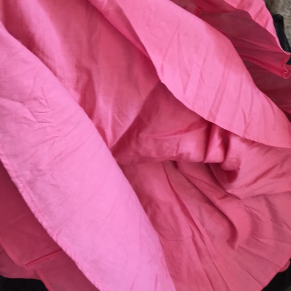 Burberry size 4 excellent cond cotton flowing - Picture 7 of 7